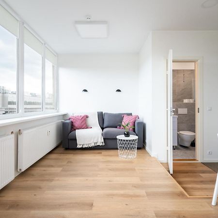 Hilltop Apartments - Studio Rooms In City Centre Talin Exterior foto