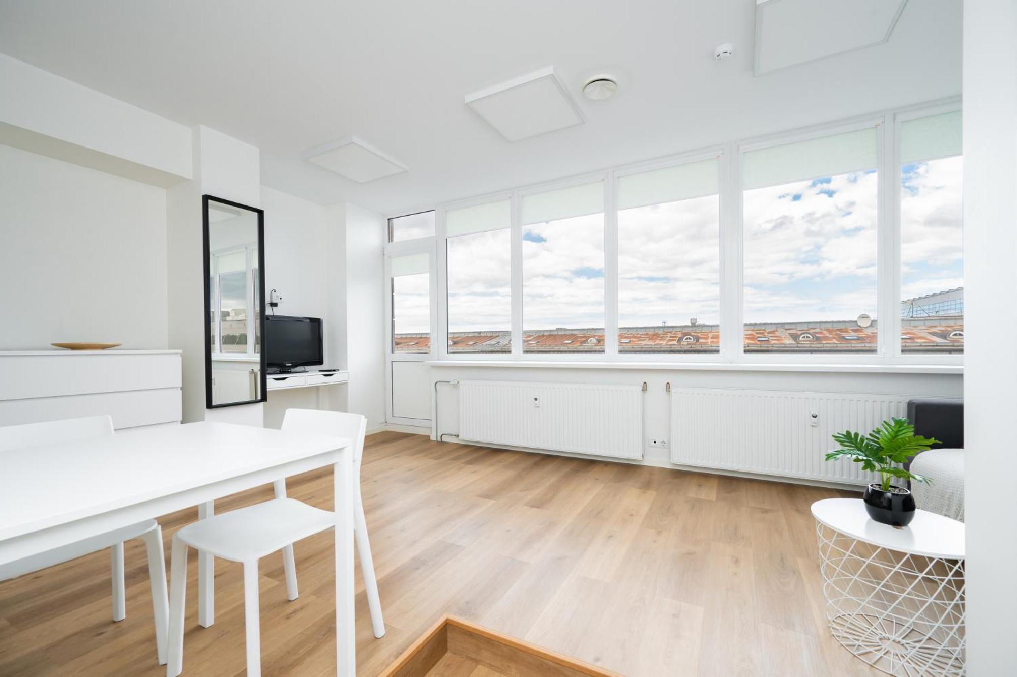 Hilltop Apartments - Studio Rooms In City Centre Talin Exterior foto